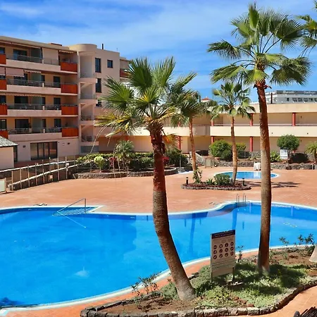 Theresa Gigantes Apartman *
